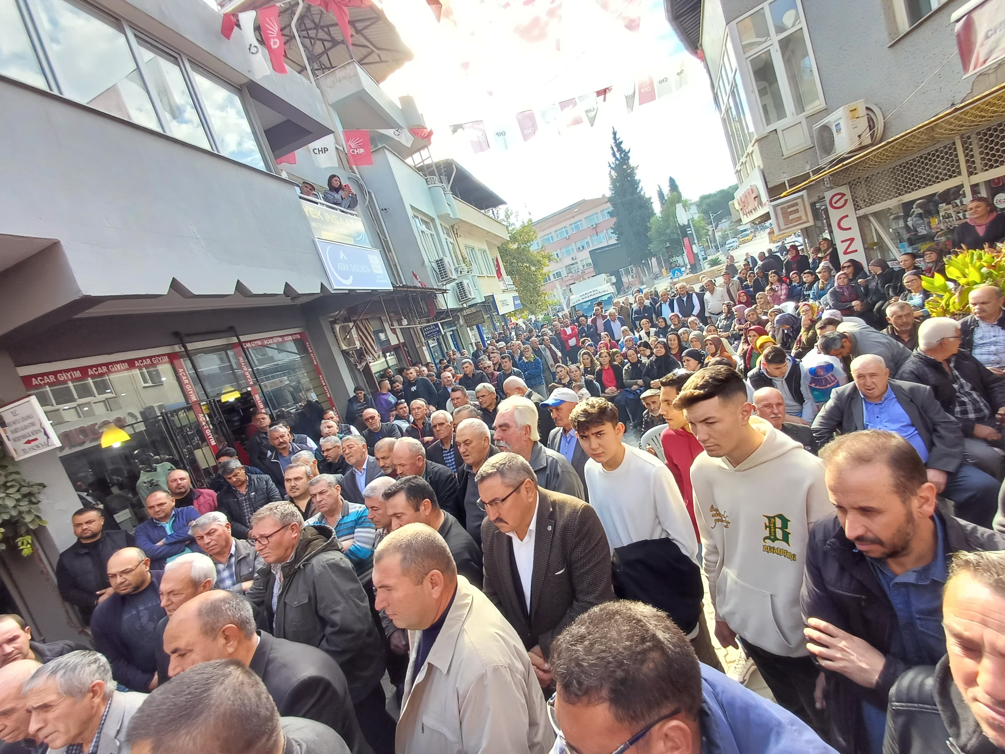 Tahsin Akdeniz belediye başka aday adaylığını açıkladı