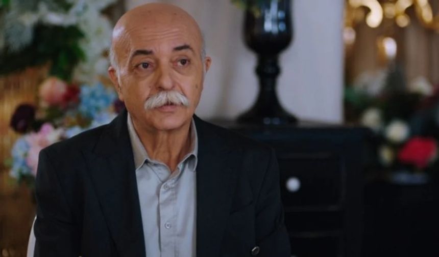 Kızılcık Şerbeti Abdullah Kimdir