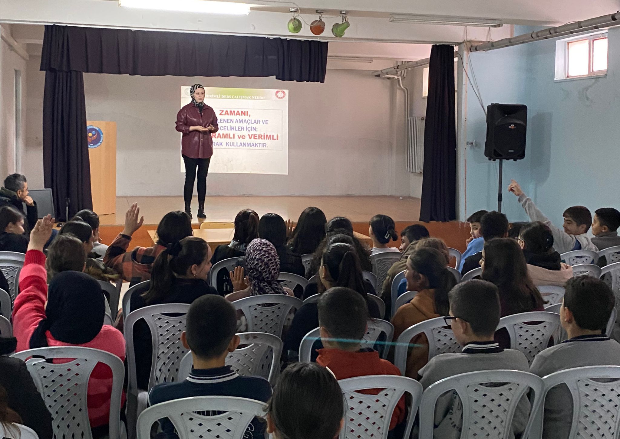 MABEM’den Öğrencilere ‘Verimli Ders Çalışma ve Zaman Yönetimi’ Semineri (19)