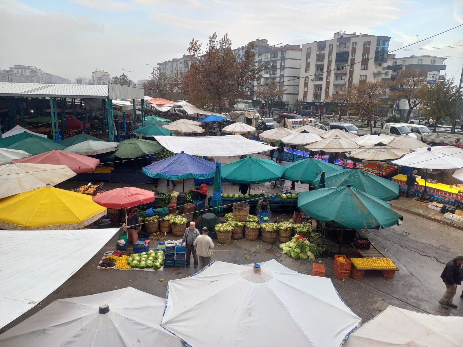 manisa perşembe pazarı