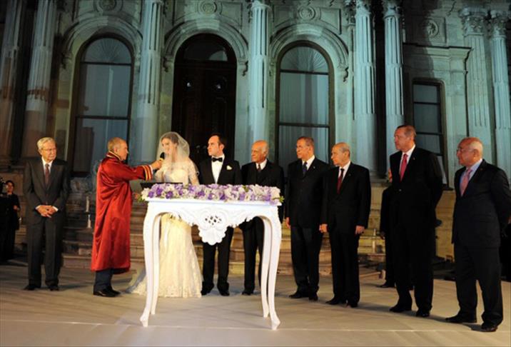 Fatih Aksener Kimdir 3