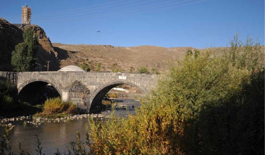 Karslılar Kürt Mü Kars'ın Kürtleri Nereden Gelmiştir (4)