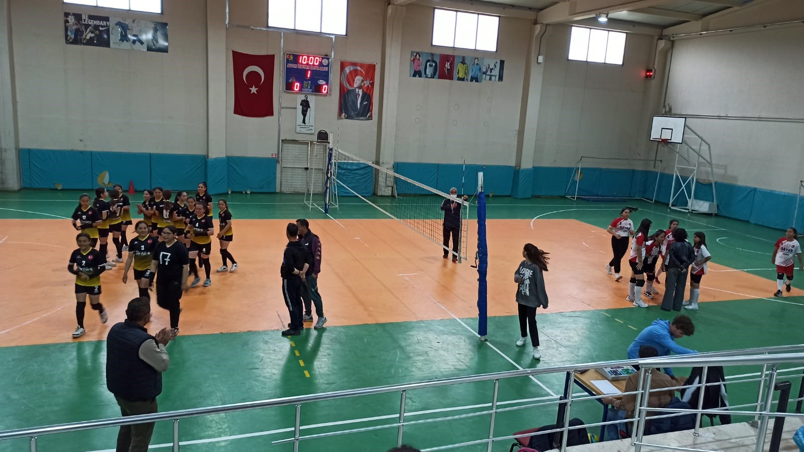 sarıgöl voleybol-1