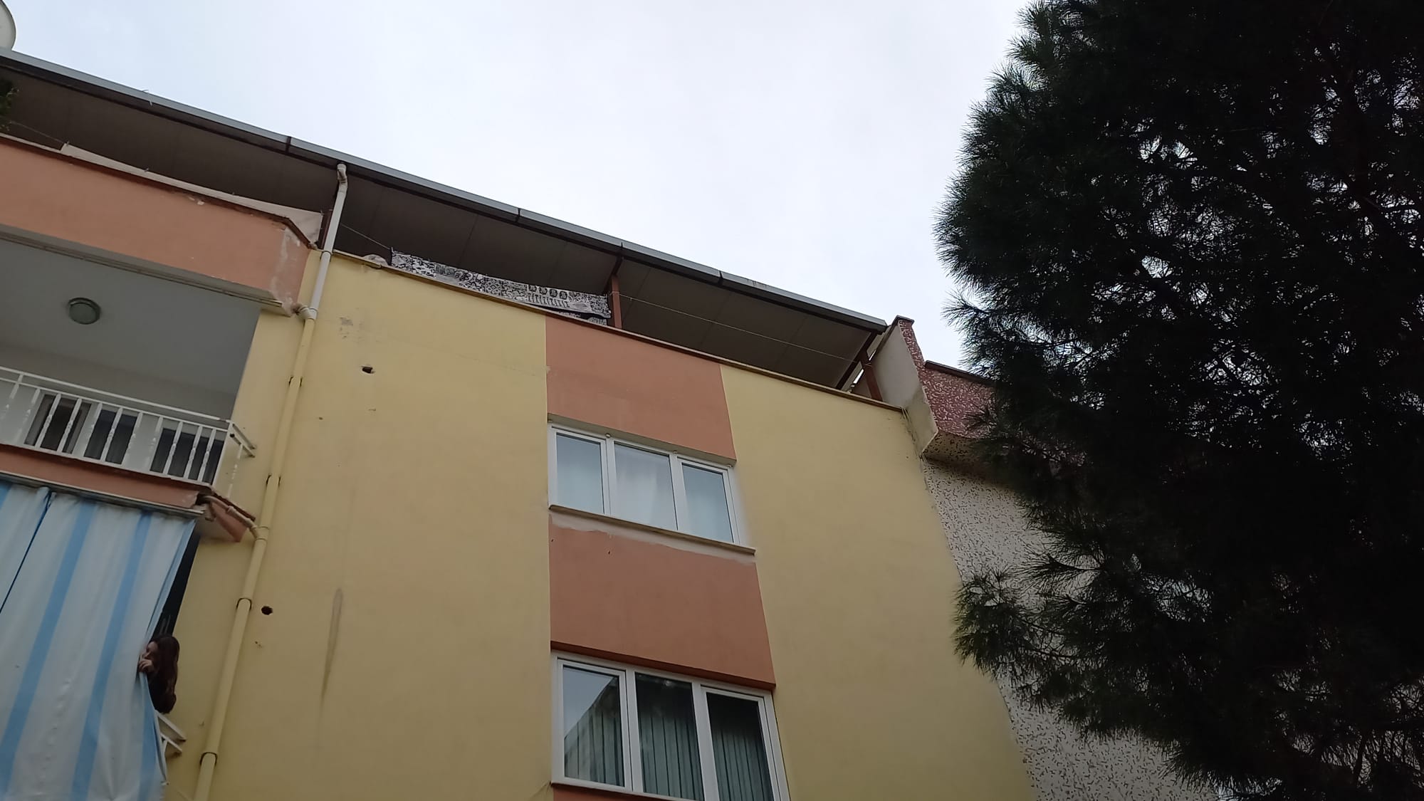 Manisa’da Bir Kadın Ölü Bulundu (5)