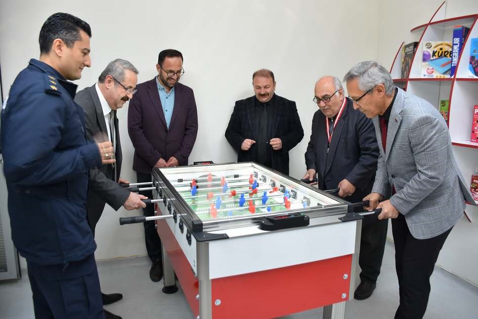 Salihli'de Yaşlılar Hünerlerini Sergiledi (3)