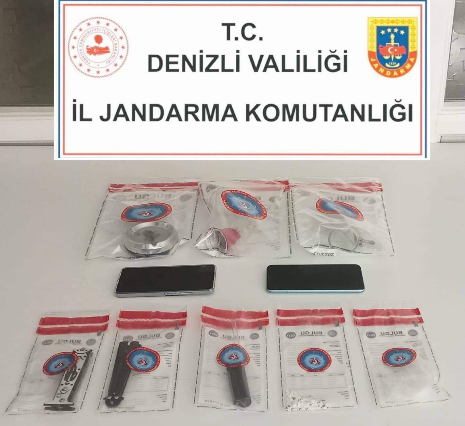 Denizli’nin 3 Ilçesine Eş Zamanlı Operasyon Çok Sayıda Gözaltı (5)
