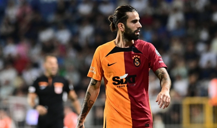 Galatasaray'da Transfer Dönemi Hareketli Geçiyor Veda Eden 3 Futbolcu Kim (2)