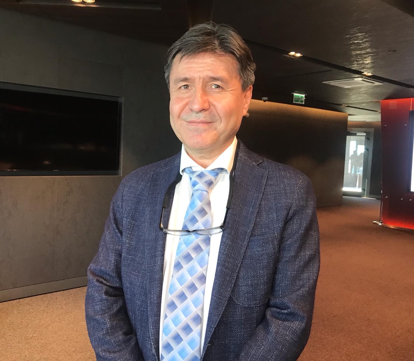 “Gençler Biraz Sakin, Yaşlılar Ise Daha Hareketli Olsun” (3)