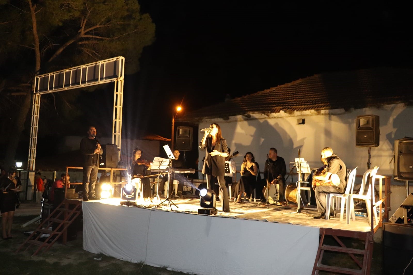 Manisa’okullar Arasında Ses Yarışması Düzenlendi (3)