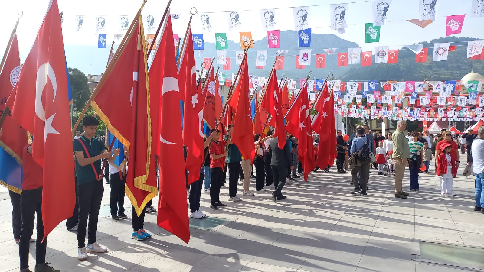 23 Nisan Ulusal Egemenlik ve Çocuk Bayramı kutlandı-3