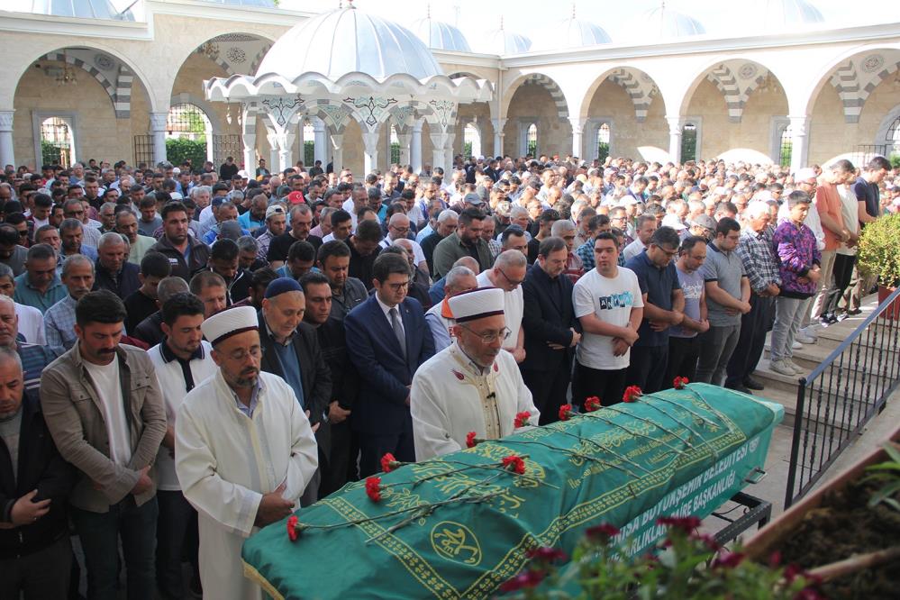 Manisa'da güvenlik görevlisi görev yerinde hayatını kaybetti-1