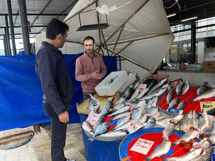 Sarıgöl'de Balıkçı Esnafı Denetlendi!-1