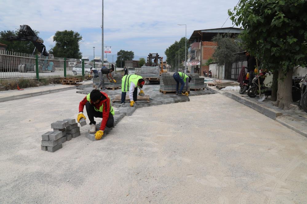 Turgutlu’nun dört bir yanında çalışmalar devam ediyor-4