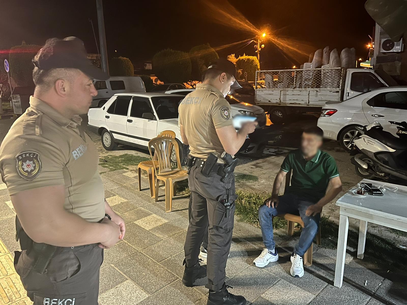 Manisa'da Polis Ekipleri Huzur Güvenliği Sağlıyor!-22