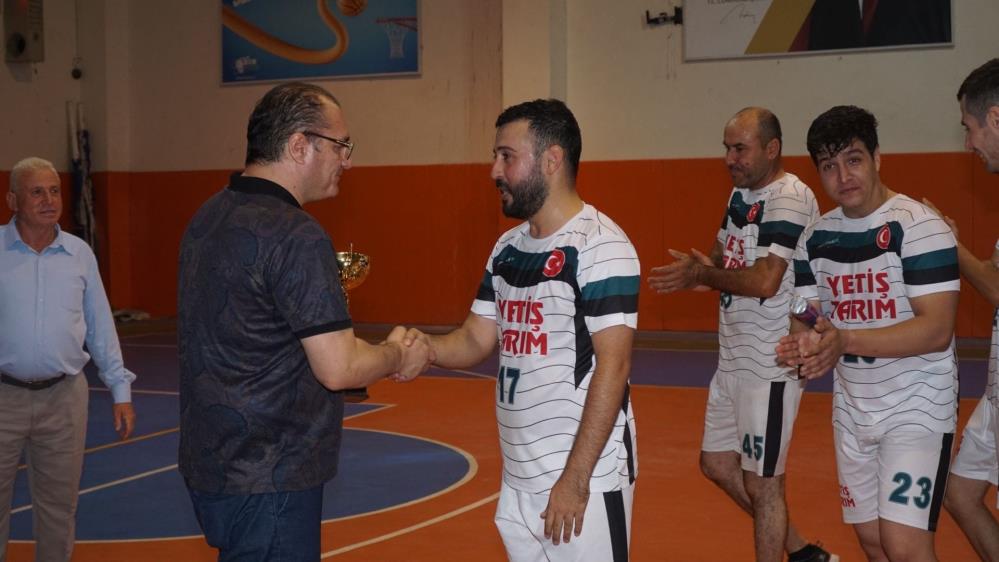 Sarıgöl'de Voleybol Turnuvası Sona Erdi