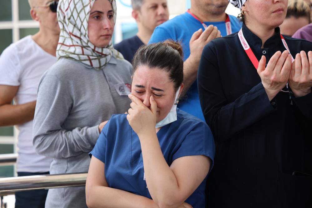 Hemşire Saniye Arslan kadın cinayetine kurban gitti!