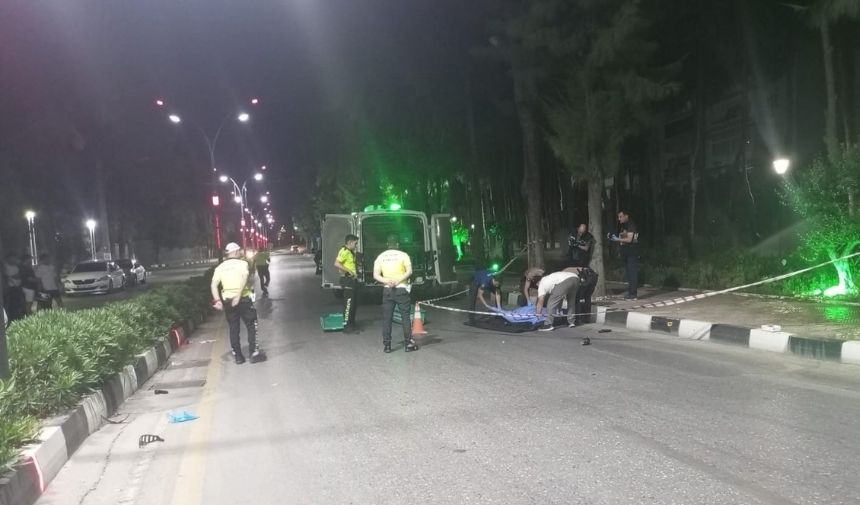 Manisa'da Devrilen Motosiklet Sürücüsü Öldü! (4)