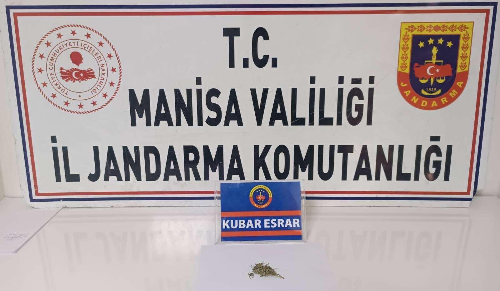 Manisa'da uyuşturucu operasyonu: 4 kişi gözaltına alındı!