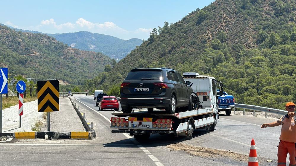 İki otomobil çarpıştı: 1 ölü 10 yaralı-1