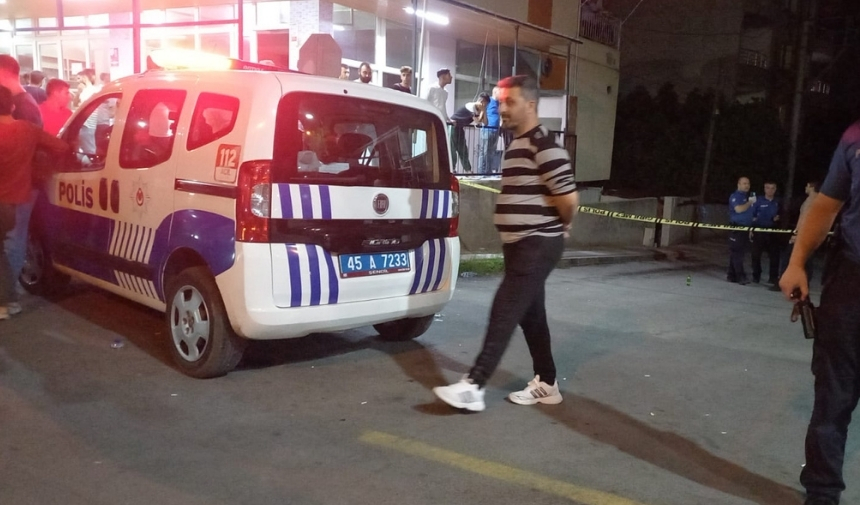 Manisa’da Silahlı Kavgada 1 Kişi Yaralandı! (3)