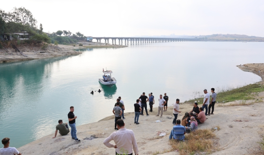 Serinlemek Için Baraja Giren Genç Hayatını Kaybetti! (4)