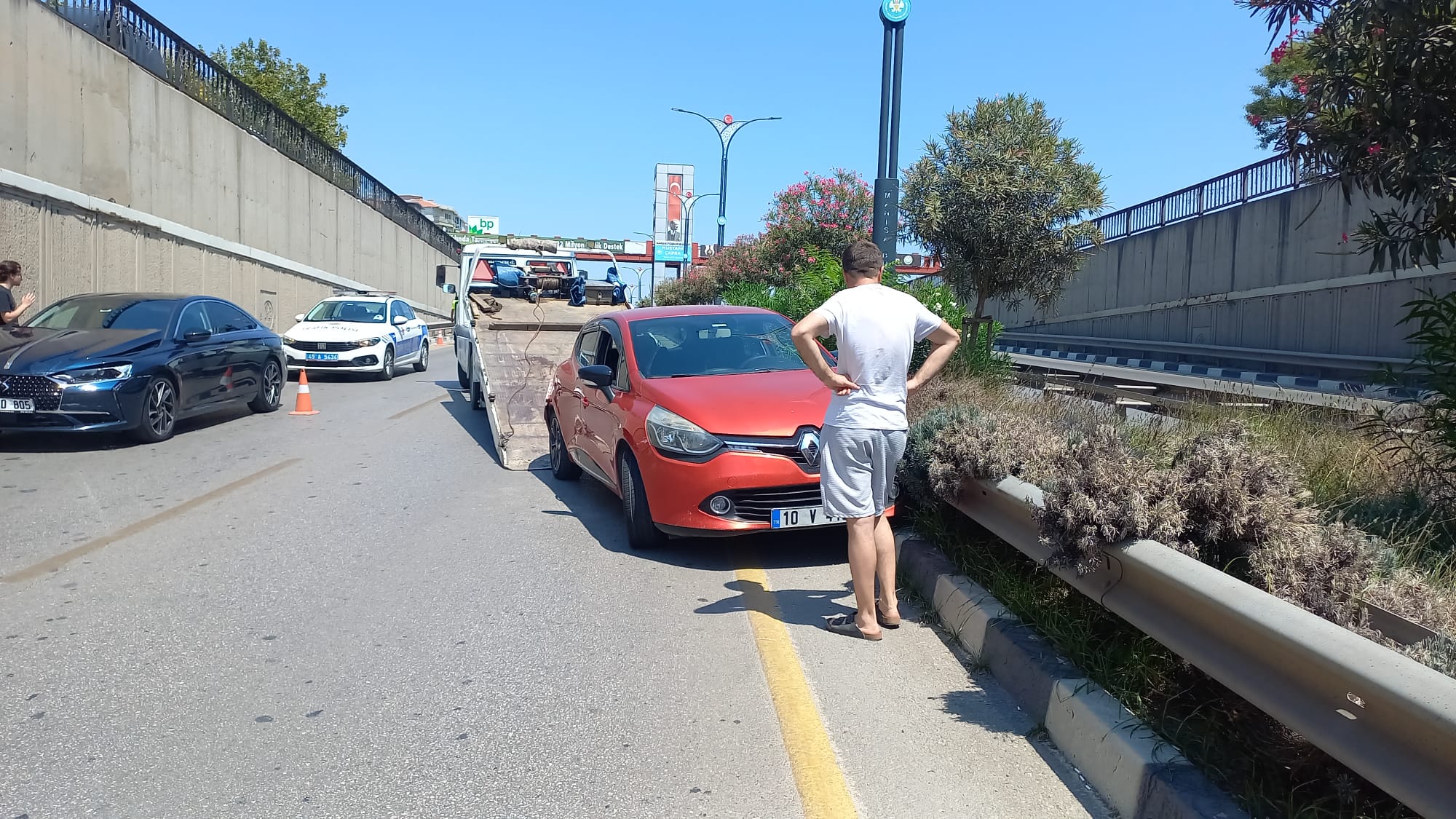 Manisa'da su patlağı kazaya neden oldu