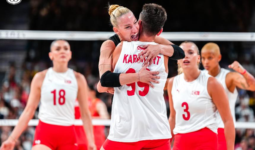 A Milli Kadın Voleybol Takımımız Olimpiyat Yarı Finaline Yükseldi 11