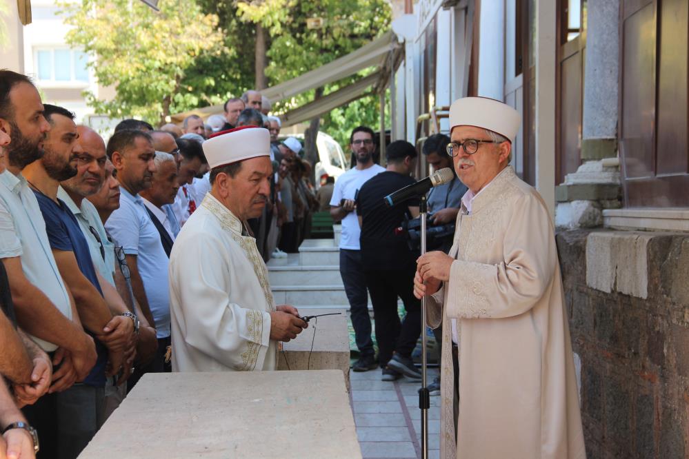 Haniye için Manisa'da gıyabi cenaze namazı