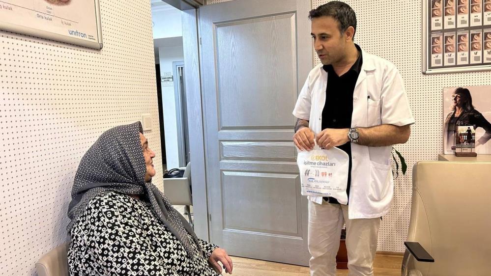 46 yıl sonra duyulan ilk ses: Göz yaşlarını tutamadı