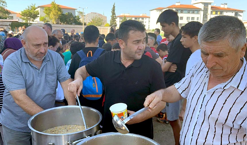 Acaridman Spor Altyapı Sporcularına Manzemesi Desteği 1