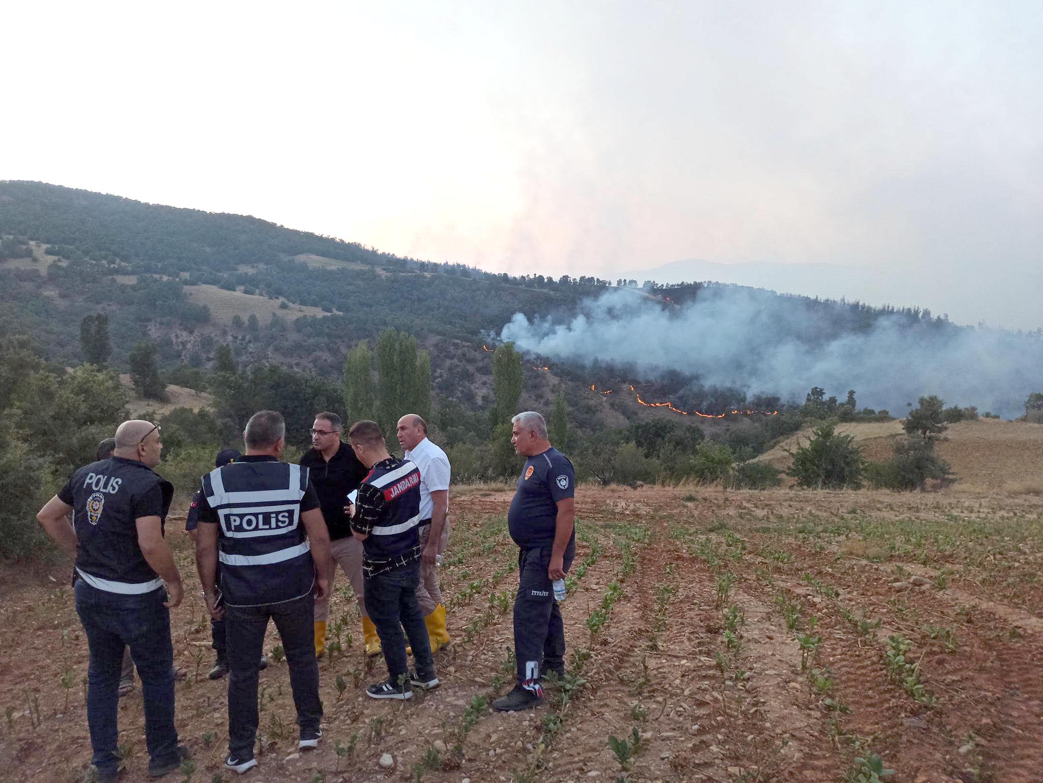 Başkan Akdeniz Yangın Bölgesinde2