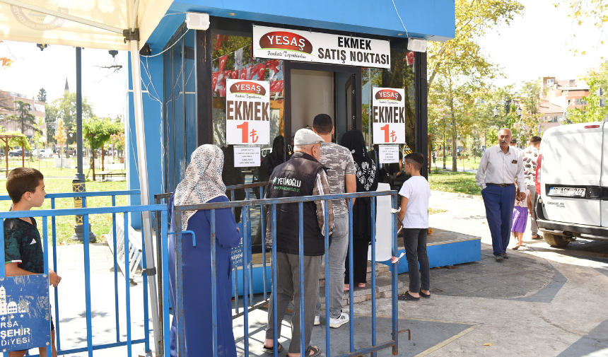 Belediye Başkanı Sözünü Tuttu Ekmek 1 Tl Oldu 11