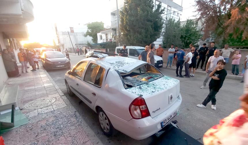 Manisada Akraba Kavgası Sokağı Ayağa Kaldırdı1