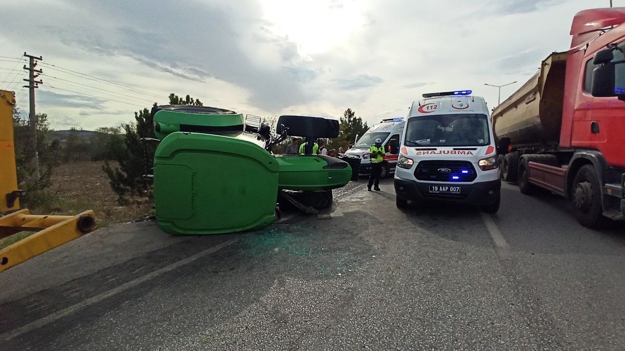 Traktör kazasında 19 yaşındaki genç hayatını kaybetti-3