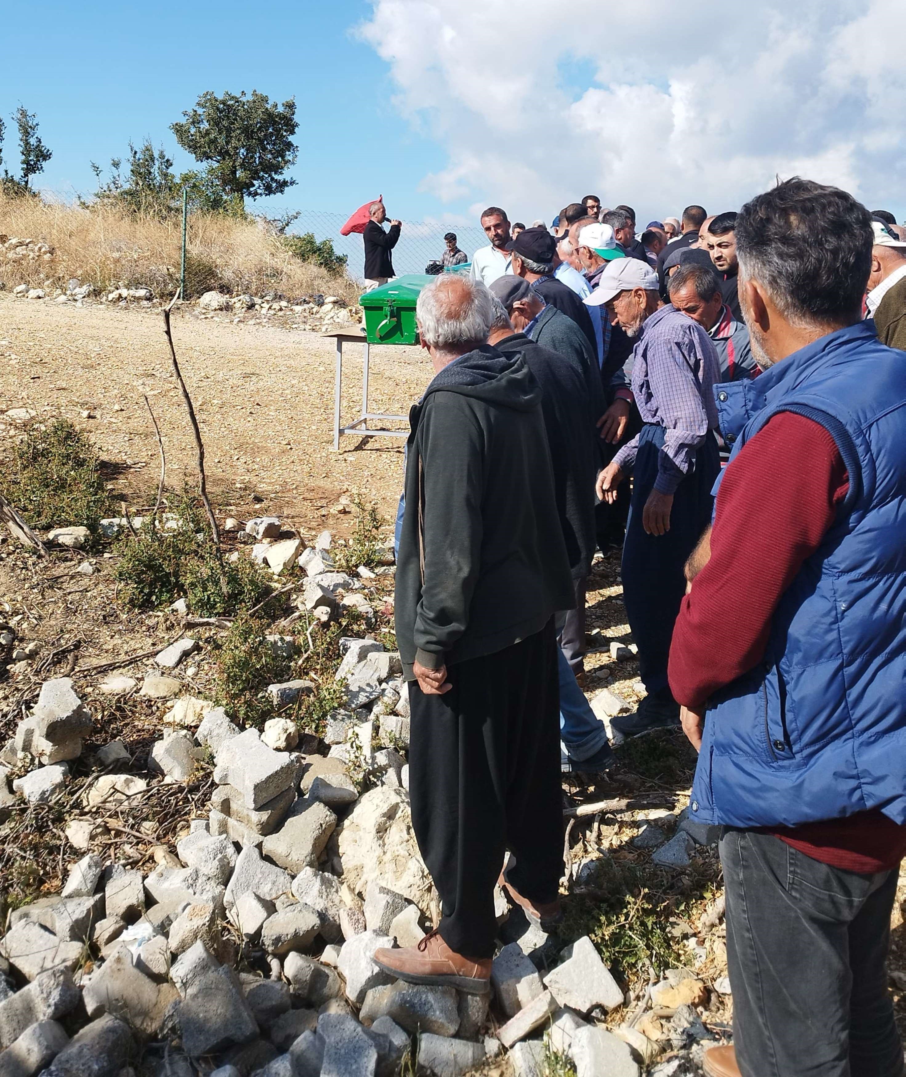 Öldürülen baba, oğul ve gelin toprağa verildi-2