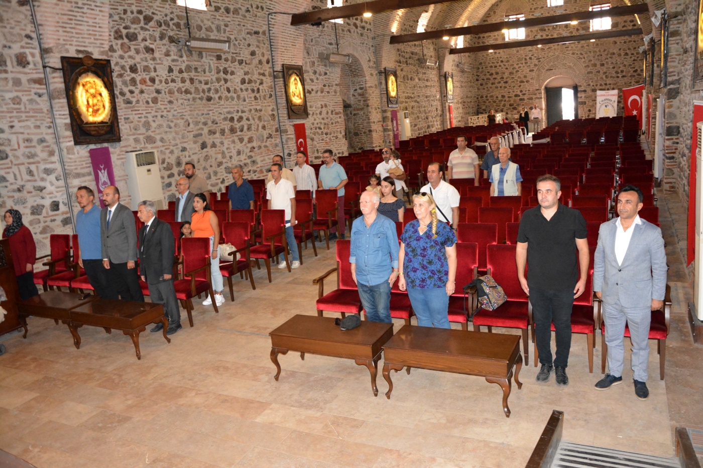 Manisa Alaşehirliler Derneği'nde Ömer Çoraplı Tekrar Başkan Seçildi!