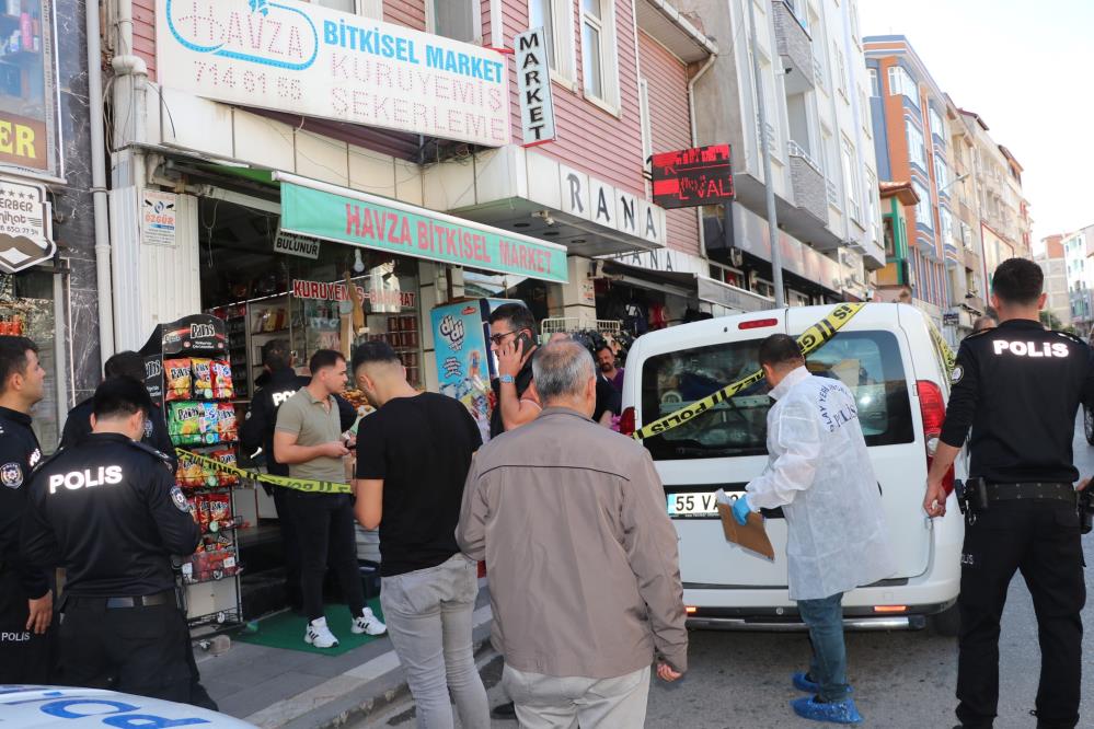 beylik tabancası ile kendini vurdu.