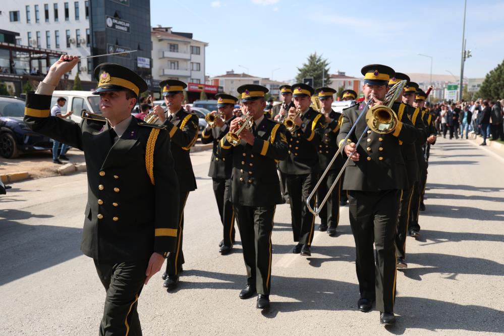 Şehit Sefer Alan son yolculuğuna uğurlandı-2