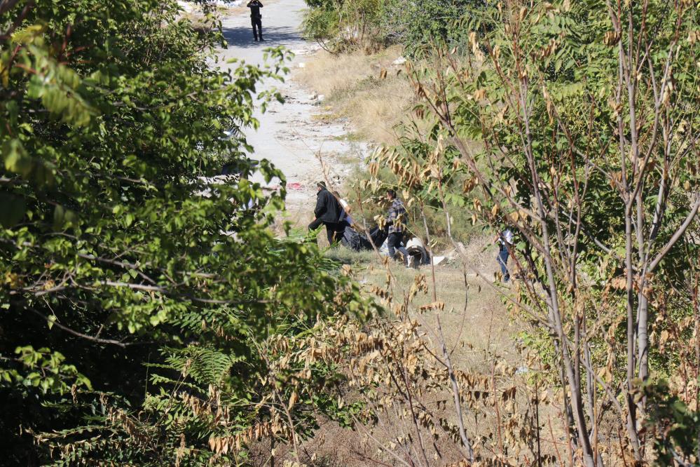 Denizli'de boş arazide insan kemikleri bulundu