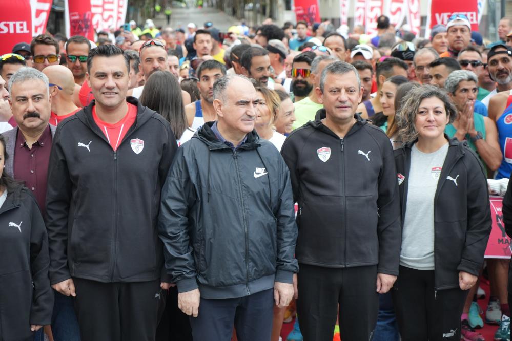 CHP Genel Başkanı Özel'den gündeme ilişkin açıklamalar-1