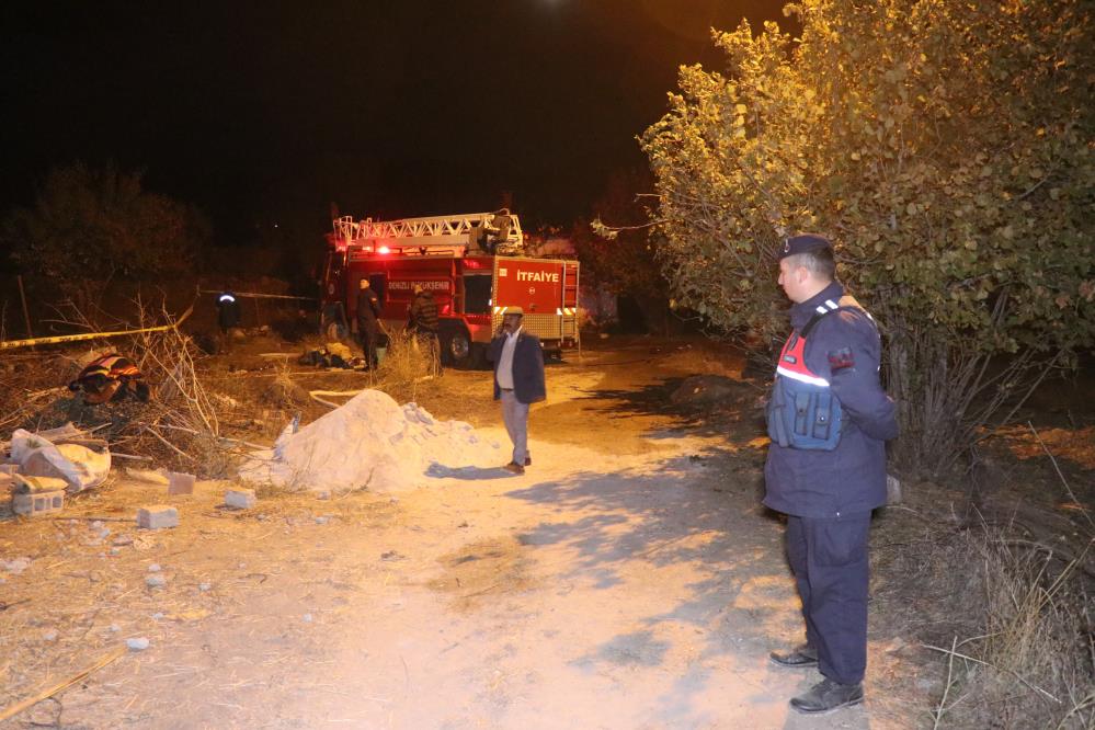 Aile katliamı: Babası ve kardeşini bıçaklayıp eve ateşe verdi!