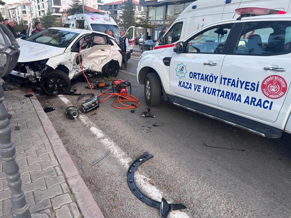 Ehliyetsiz sürücü dehşet saçtı! Anne hayatını kaybetti