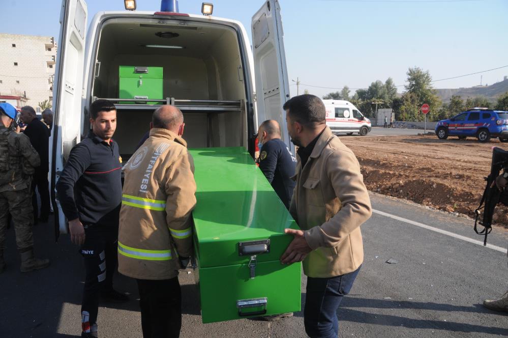 Tır ile sepetli motosiklet çarpıştı: 1 ölü