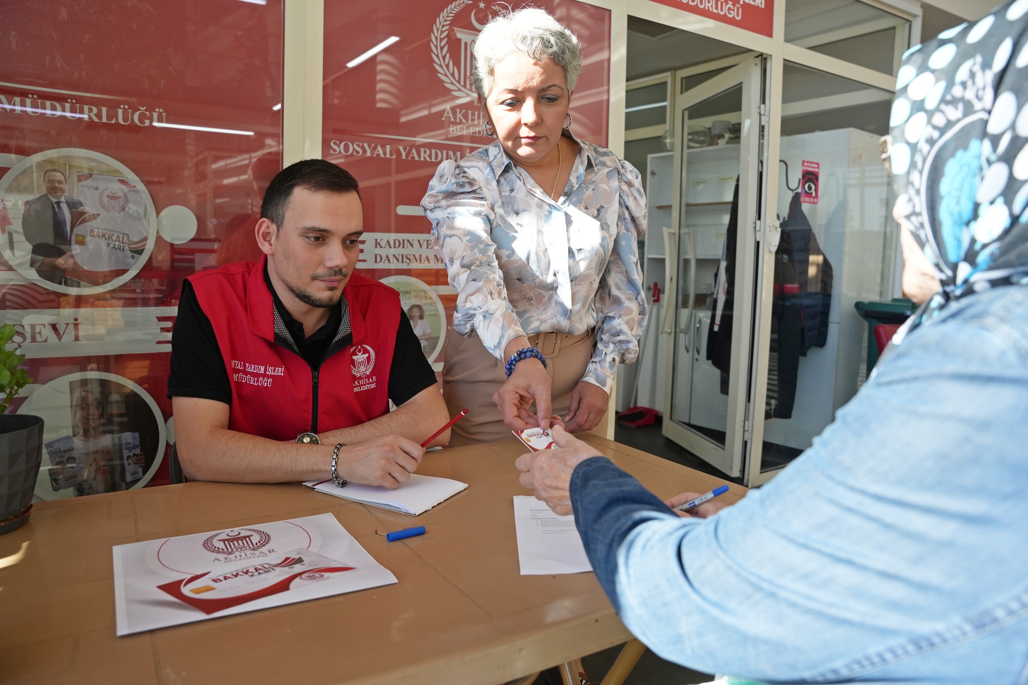 Akhisar Belediyesi'nden Ihtiyaç Sahibi Ailelere Müjde!3