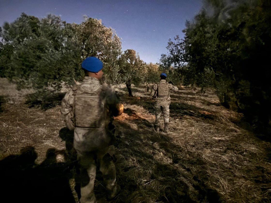 Manisa'da hırsızlara karşı zeytin tarlalarında sıkı denetim