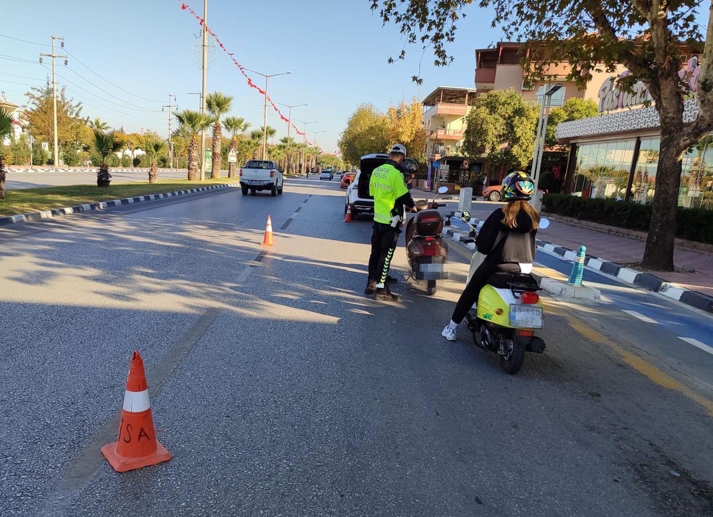 Manisa'da Kgys Ile Trafik Denetimi! (4)