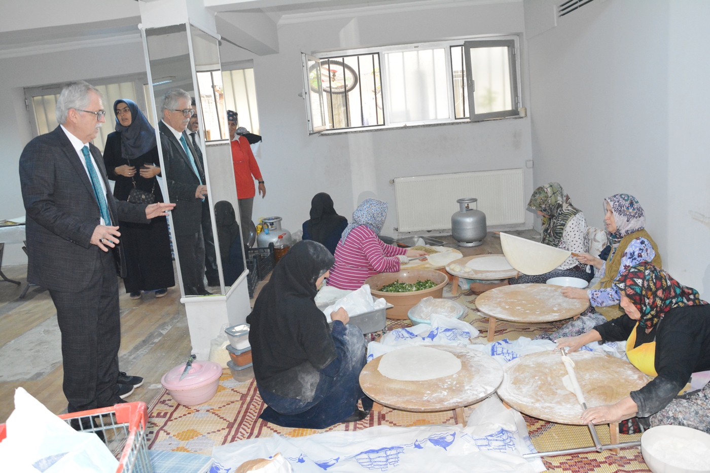 Manisa'da Kur'an Kursu Için Kermes Düzenlendi (3)