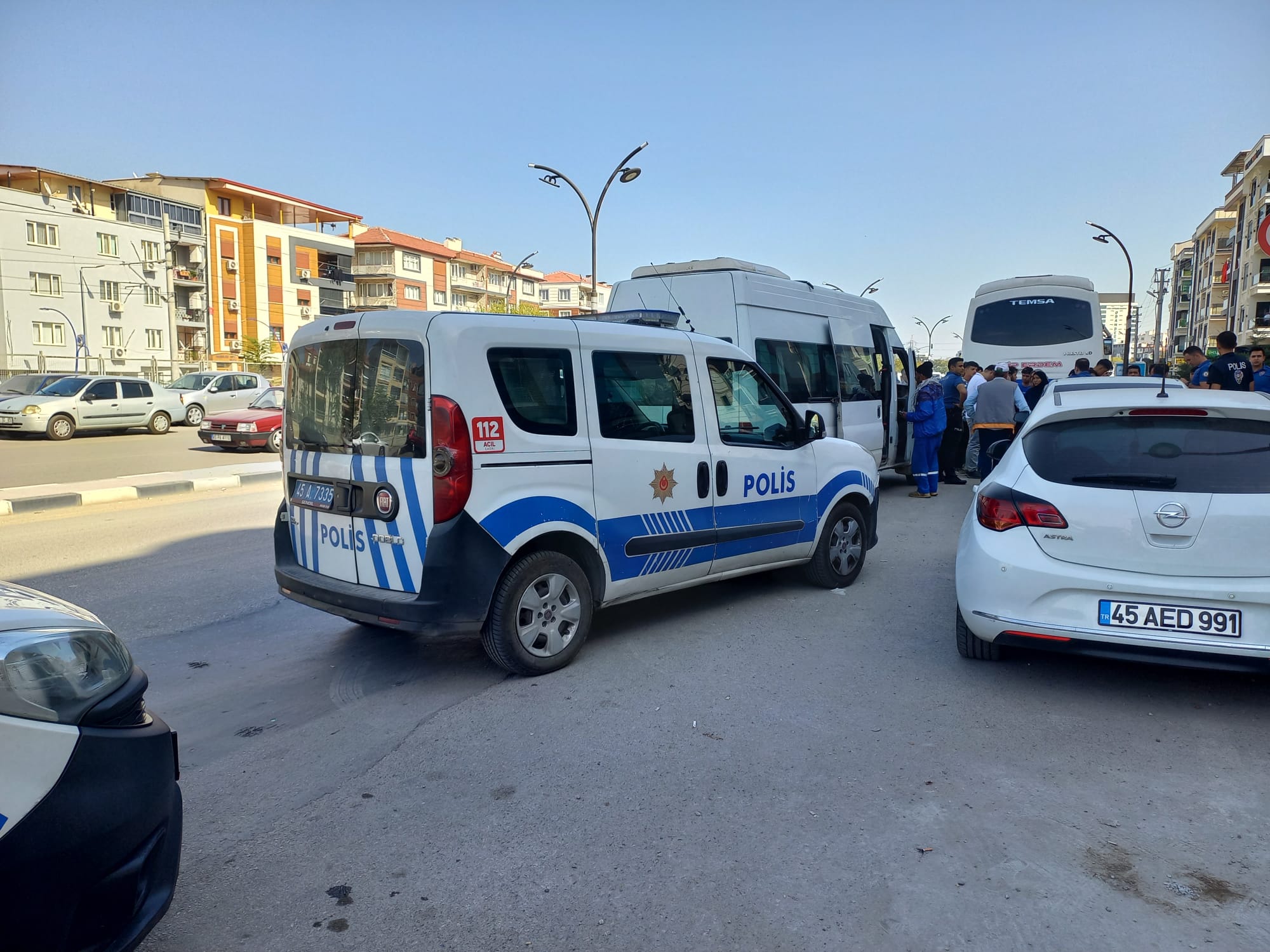 Manisa'da  o ihbar  polisi harekete geçirdi-1