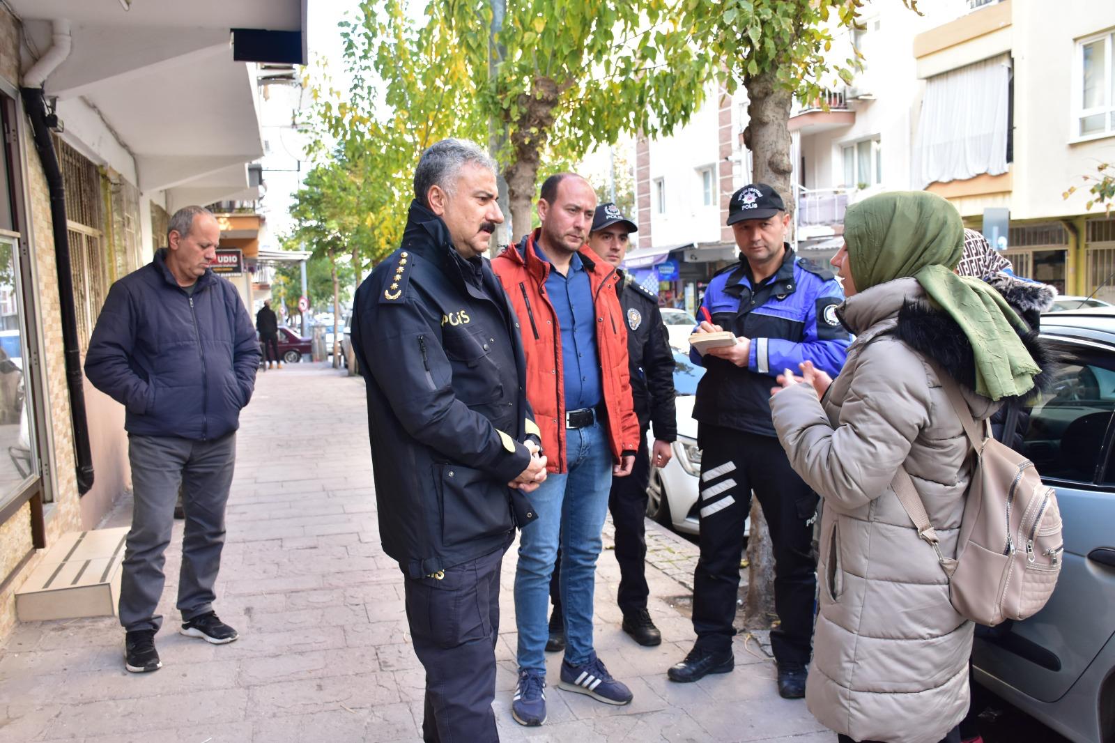 Manisa İl Emniyet Müdürü Aktaş, Şehitler Mahallesi'ni Ziyaret Etti