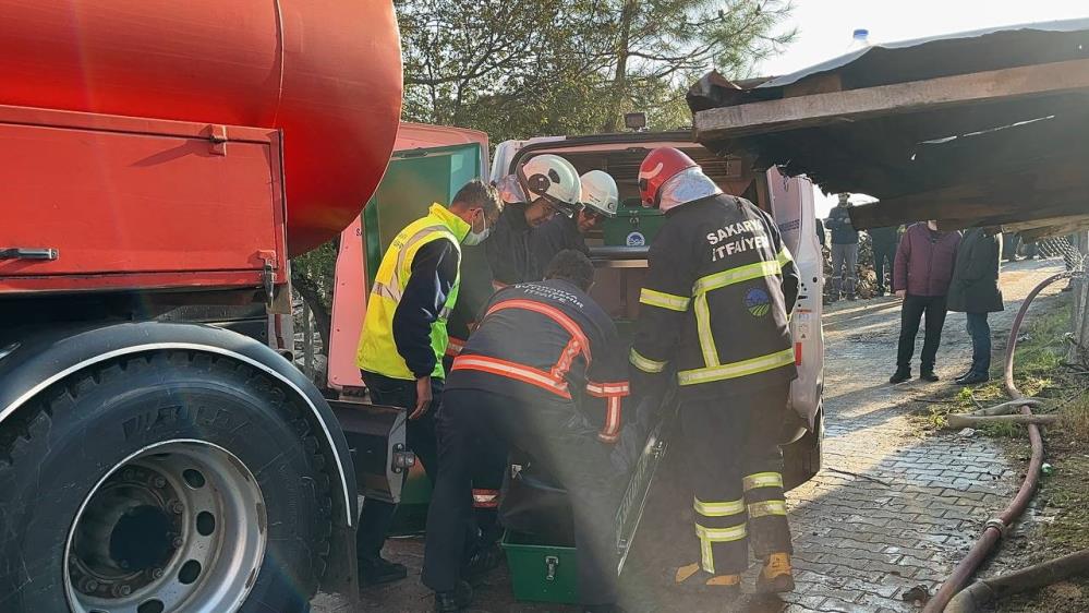 Ev yangınında yaşlı kadın hayatını kaybetti